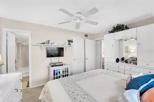 2998 Sunrise Lks Dr Unit, Sunrise, FL 33322 - Photo 7