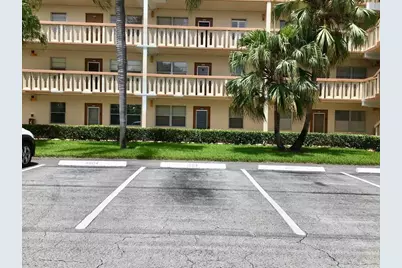 1004  Newcastle A, Unit #1004, Boca Raton, FL 33434 - Photo 3