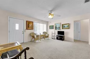 4500 NW 47th Ct, Tamarac, FL 33319 - Photo 9