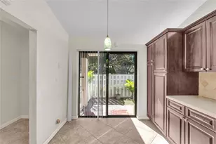 3246 Carambola Cir Unit, Pompano Beach, FL 33066 - Photo 5