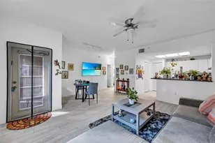 2015 SE 10th Ave, Fort Lauderdale, FL 33316 - Photo 5