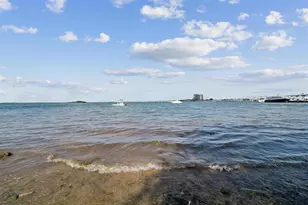 1750 N Bayshore Dr, Miami, FL 33132 - Photo 17