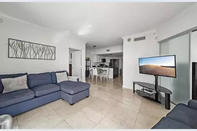 1750 N Bayshore Dr, Unit #4315-A, Miami, FL 33132 - Photo 7