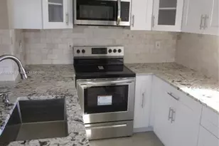 766 Normandy P Unit, Delray Beach, FL 33484 - Photo 3