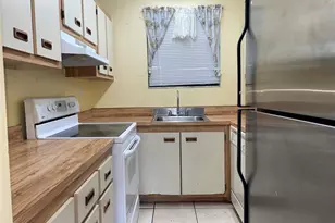 1101 SW 122nd Ave, Miami, FL 33184 - Photo 5