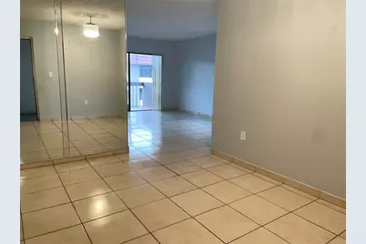 1101 SW 122nd Ave, Unit #415, Miami, FL 33184 - Photo 3