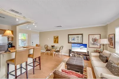 341 N Birch Rd, Unit #204, Fort Lauderdale, FL 33304 - Photo 15