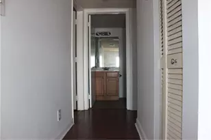 7610 Westwood Dr, Tamarac, FL 33321 - Photo 3