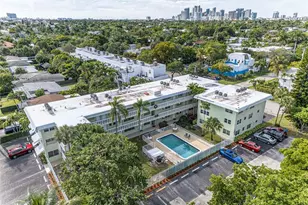 1900 NE 8th Ct, Fort Lauderdale, FL 33304 - Photo 27