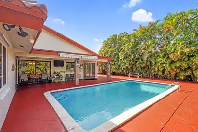 18910 W Oakmont, Hialeah, FL 33015 - Photo 31