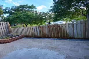 1030 NW 53rd St, Deerfield Beach, FL 33064 - Photo 25