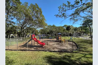 2206 S Cypress Bend Dr, Unit #305, Pompano Beach, FL 33069 - Photo 47
