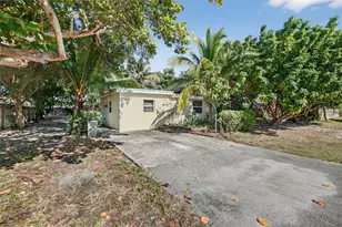 617 NW 43rd Ct, Oakland Park, FL 33309 - Photo 3