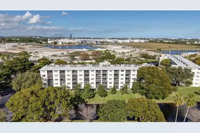 2230 N Cypress Bend Dr, Unit #108, Pompano Beach, FL 33069 - Photo 53