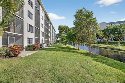 2230 N Cypress Bend Dr, Unit #108, Pompano Beach, FL 33069 - Photo 37