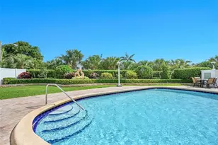 2715 N Ocean Blvd, Fort Lauderdale, FL 33308 - Photo 25