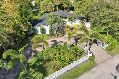 2525 SE 7th Dr, Pompano Beach, FL 33062 - Photo 27