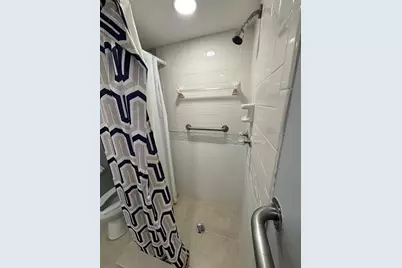 6000 NW 64th Ave, Unit #211, Tamarac, FL 33319 - Photo 11