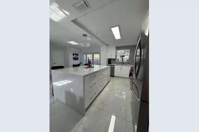 12181 SW 49th Ct, Cooper City, FL 33330 - Photo 3