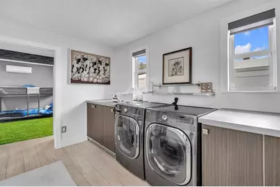 2212 NE 32nd Ave, Fort Lauderdale, FL 33305 - Photo 27