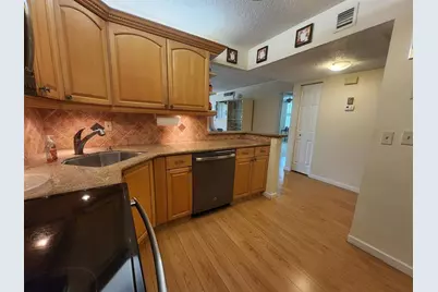 3151 S Palm Aire Dr, Unit #301, Pompano Beach, FL 33069 - Photo 7