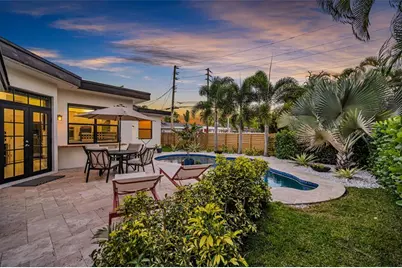 1722 NE 27th Dr, Wilton Manors, FL 33334 - Photo 19
