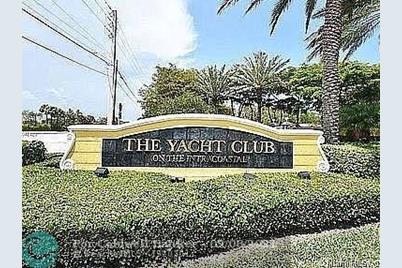 111  Yacht Club Way, Unit #111 - Photo 1