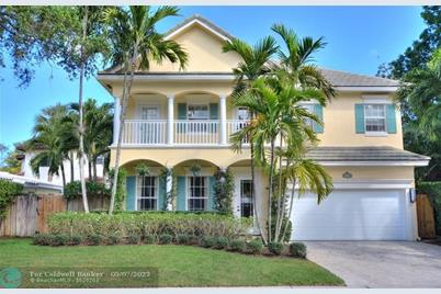1830 SW 10th Ave - Photo 1
