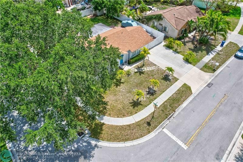 18147 Jupiter Landings Dr, Jupiter, FL 33458 MLS F10377655 Coldwell