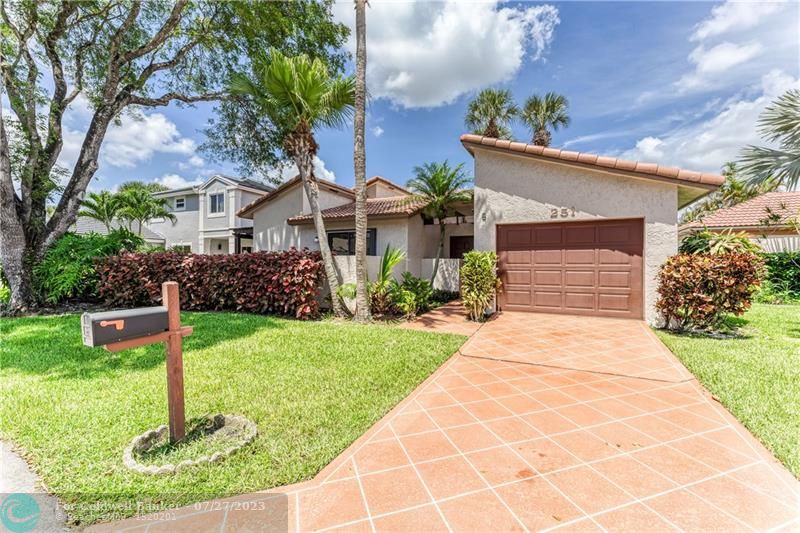 251 NW 47th Ave, Deerfield Beach, FL 33442 MLS F10385133 Coldwell