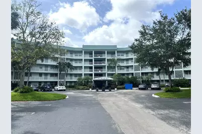 806  Cypress Grove Ln, Unit #402, Pompano Beach, FL 33069 - Photo 1