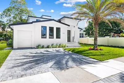 1121 SE 9th St, Fort Lauderdale, FL 33316 - Photo 1