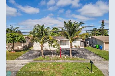 9163 NW 25th Ct - Photo 1