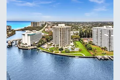 901 E Camino Real, Unit #Ph-2B, Boca Raton, FL 33432 - Photo 1