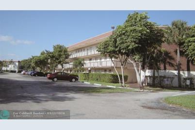 1801 NW 75th Ave, Unit #303 - Photo 1
