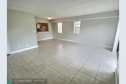 3760 NW 115th Ave, Unit #8 - Photo 1