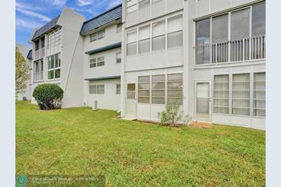 7847  Golf Cir Dr, Unit #105, Margate, FL 33063 - Photo 1