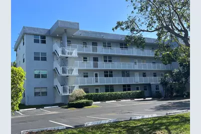 106  Royal Park Dr, Unit #2D, Oakland Park, FL 33309 - Photo 1