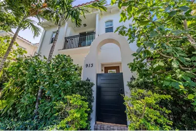 913 N Victoria Park Rd, Fort Lauderdale, FL 33304 - Photo 1