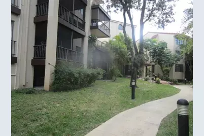 6010 S Falls Circle Dr, Unit #313, Lauderhill, FL 33319 - Photo 1