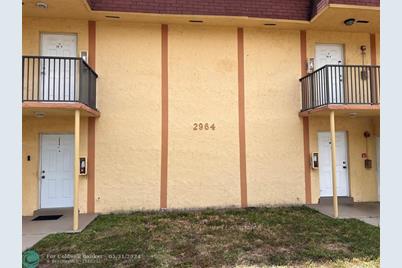 2964 NW 55th Ave, Unit #2C - Photo 1