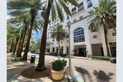 10  Aragon Ave, Unit #807, Coral Gables, FL 33134 - Photo 1