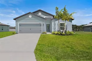 567 SW Dailey Ave, Port Saint Lucie, FL 34953 - Photo 1