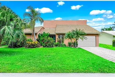 247  Codrington Dr, Lauderdale by the Sea, FL 33308 - Photo 1