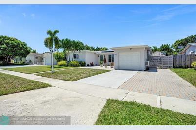 6960 NW 4th Pl, Margate, FL 33063 - Photo 1