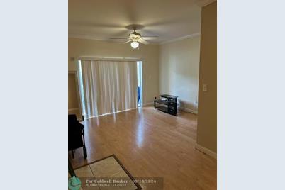 621  Cypress Lake Blvd, Unit #E16, Pompano Beach, FL 33064 - Photo 1