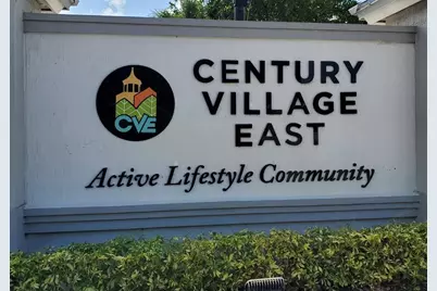 110  Lyndhurst E, Unit #110, Deerfield Beach, FL 33442 - Photo 1