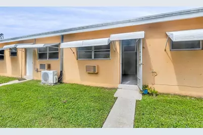 3800 NE 21st Ave, Unit #6, Lighthouse Point, FL 33064 - Photo 1