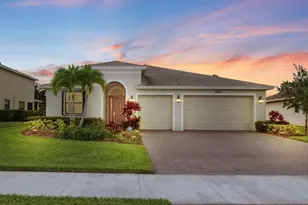 10029 W Verona Cir, Vero Beach, FL 32966 - Photo 1