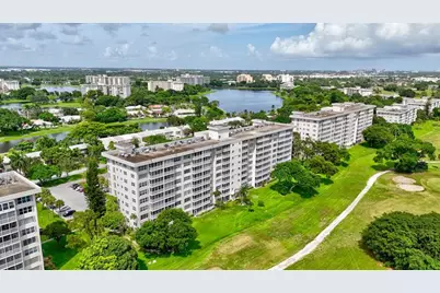 3100 N Palm Aire Dr, Unit #904, Pompano Beach, FL 33069 - Photo 1